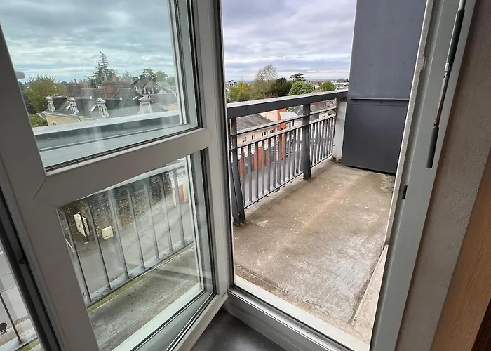 Appartamento Entier Avec 2 Terrasses Le Mans